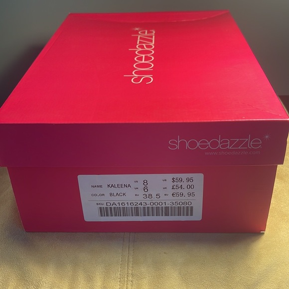 ShoeDazzle Kaleena Heel - Picture 2 of 11